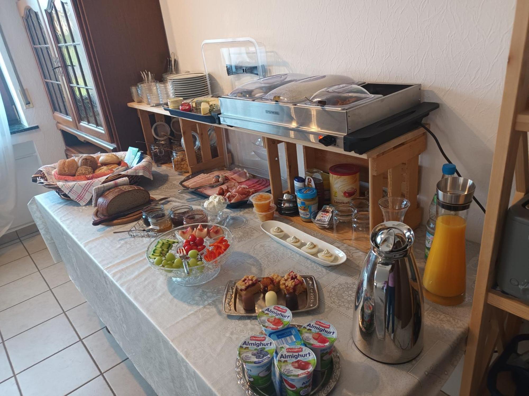 Gaestehaus A21 Kinheim Buitenkant foto